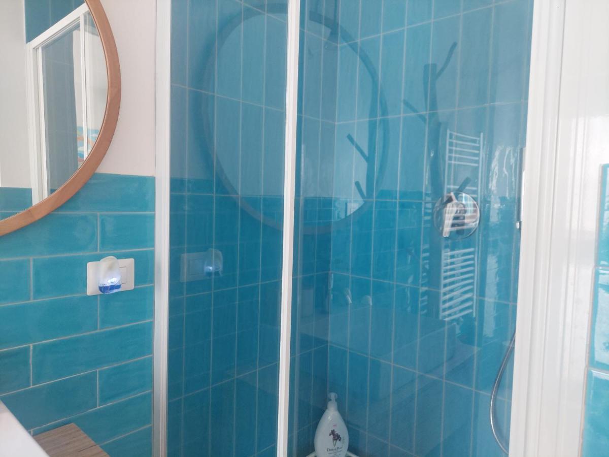 نابولي Donna Lucia B&B المظهر الخارجي الصورة